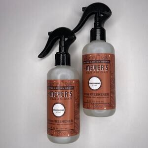 Set of 2 — Mrs Meyers Gingerbread Room Freshener Spray Limited Edition Scent NEW